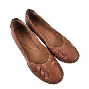 Clarks Artisan Shoes Womens Size 8.5M Brown Leather Loafers Slip-On Flats